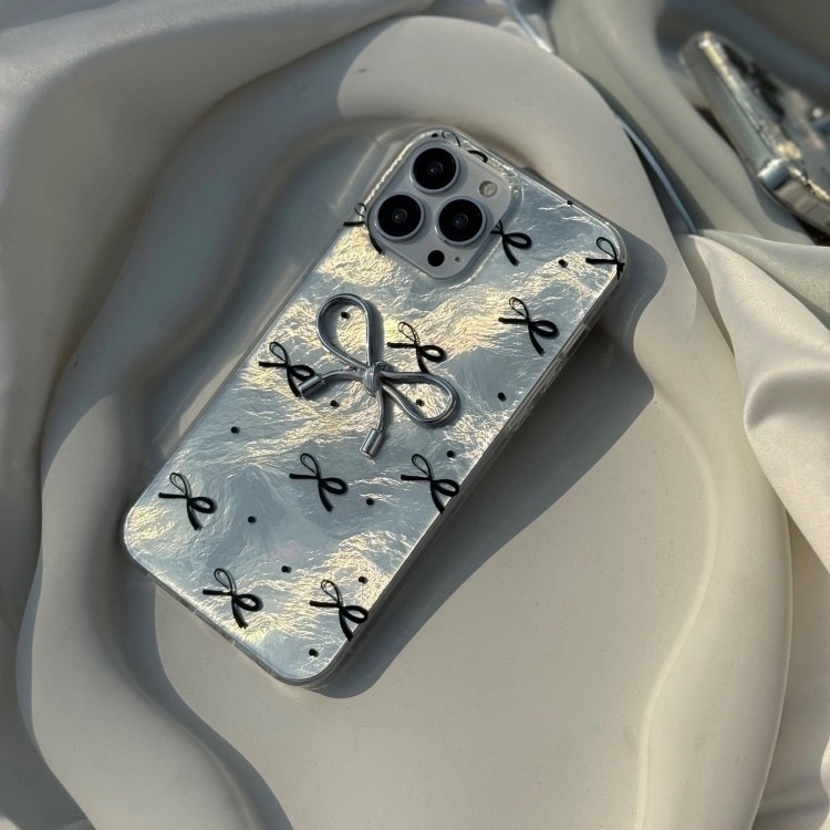 قاب گوشی آیفون پاپیون مشکی