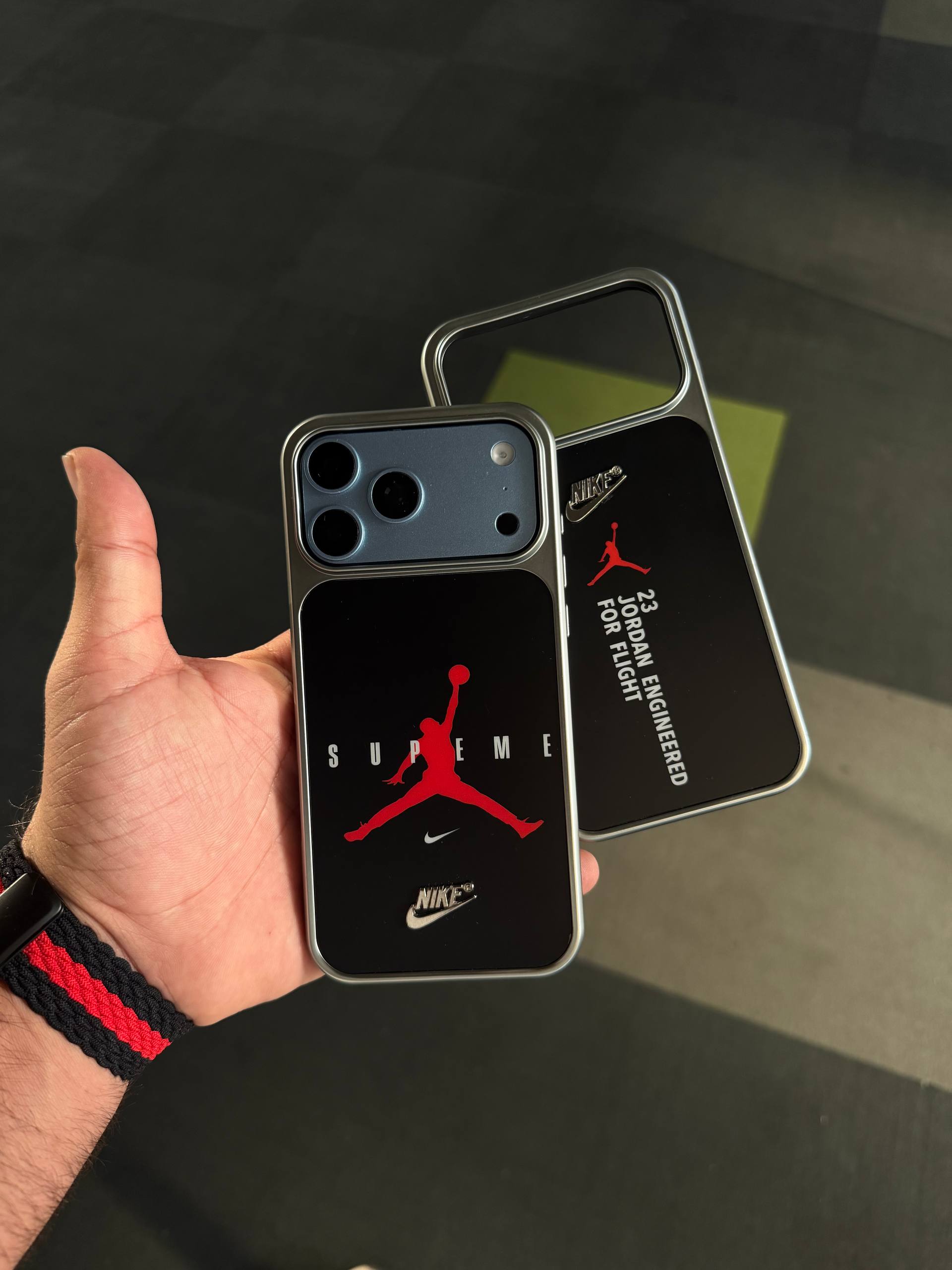 قاب گوشی آیفون jordan nike