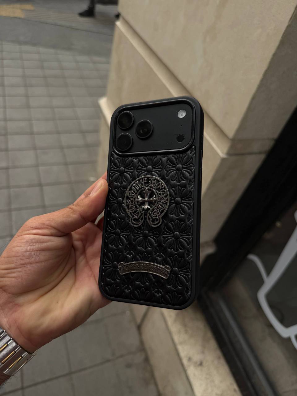 قاب گوشی آیفون chrome hearts puffer